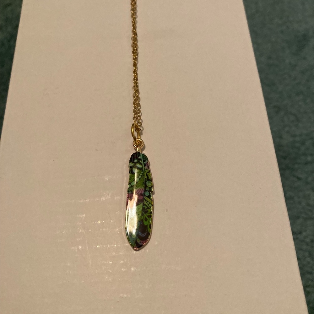 Enamel Bird Feather Pendant Necklace Green Blue 🪶